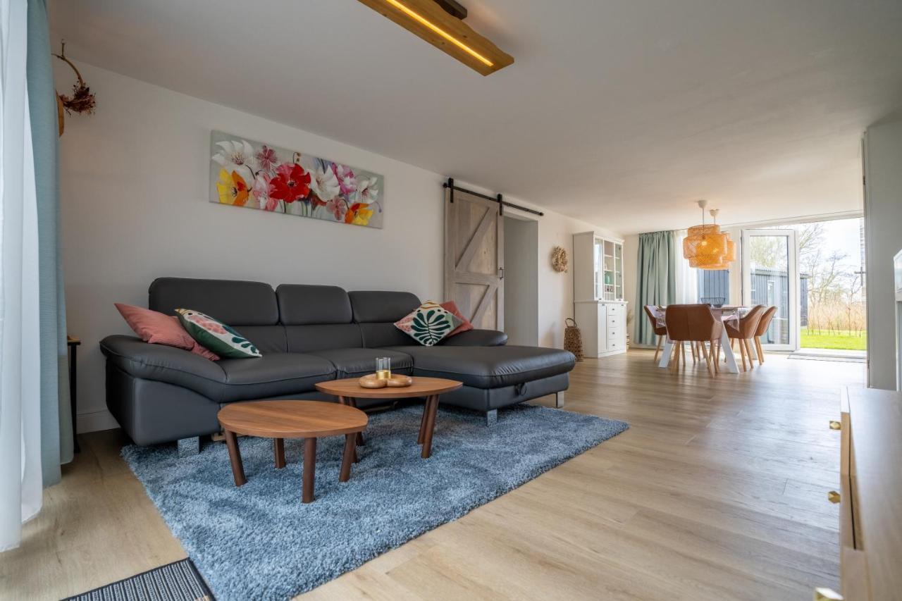 Meertje Villa 81 Op Recreatiepark De Wielen Синт Мартен Екстериор снимка